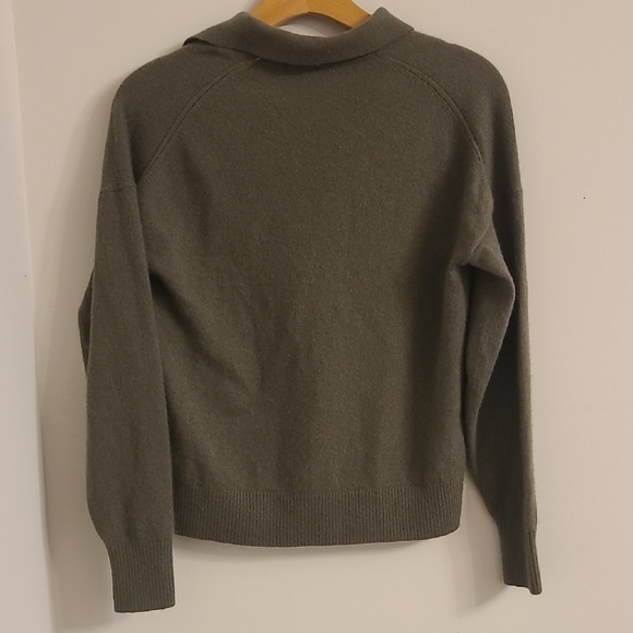 Everlane Cashmere Polo Sweater In Olive Green - Picture 5 of 7